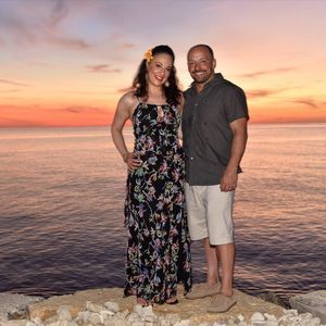 Meet your Posher, Dina